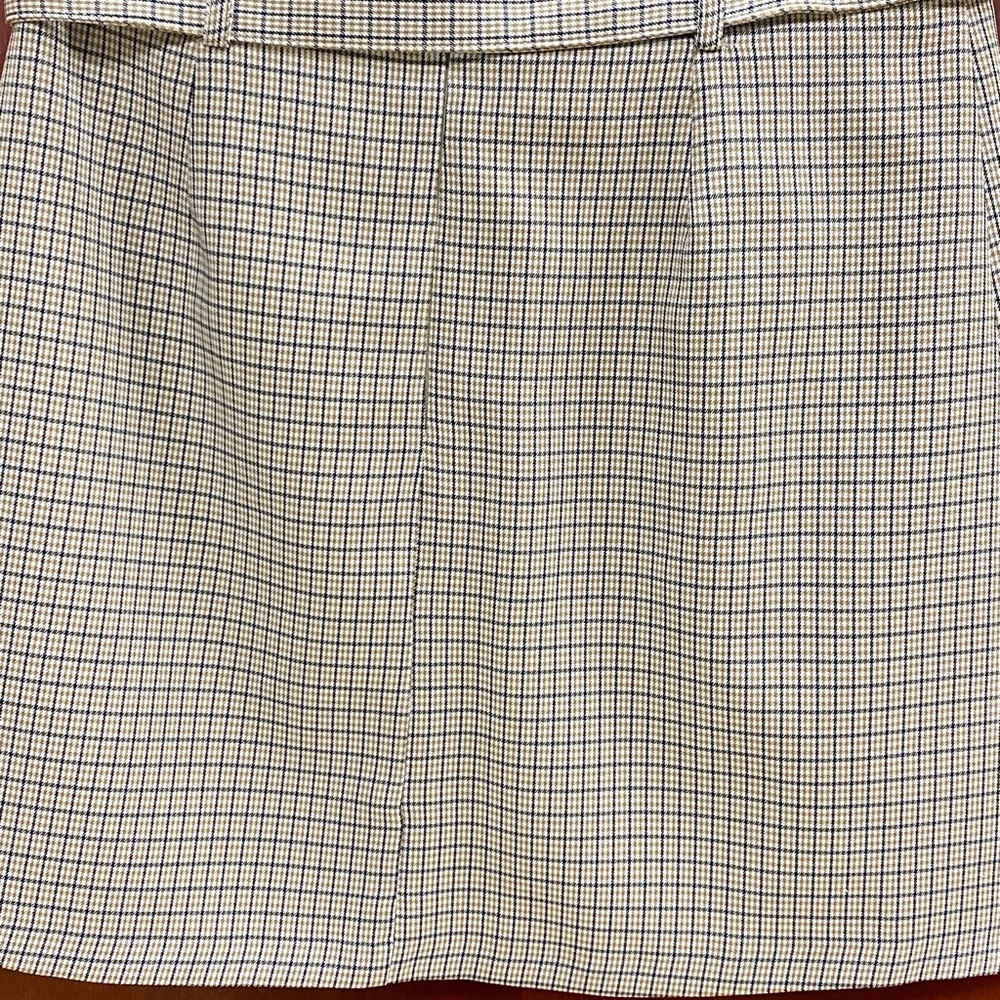 Mini skirt - Picture 4 of 7